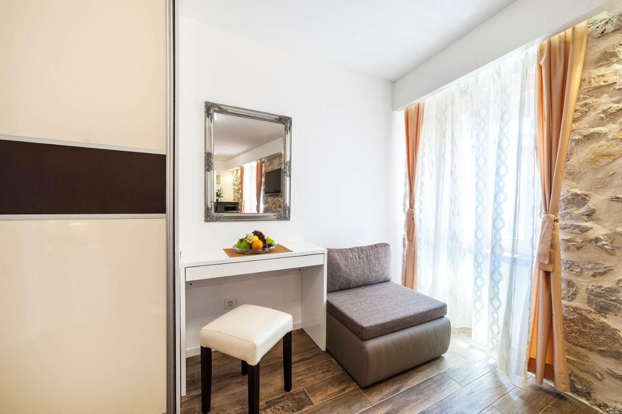 Apartments Palace Rialto シベニク エクステリア 写真